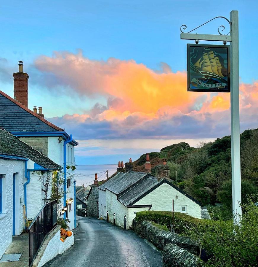 Unique Retreat - 2 Bedroom Cliff Top Cottage With Large Terrace Portloe Eksteriør billede