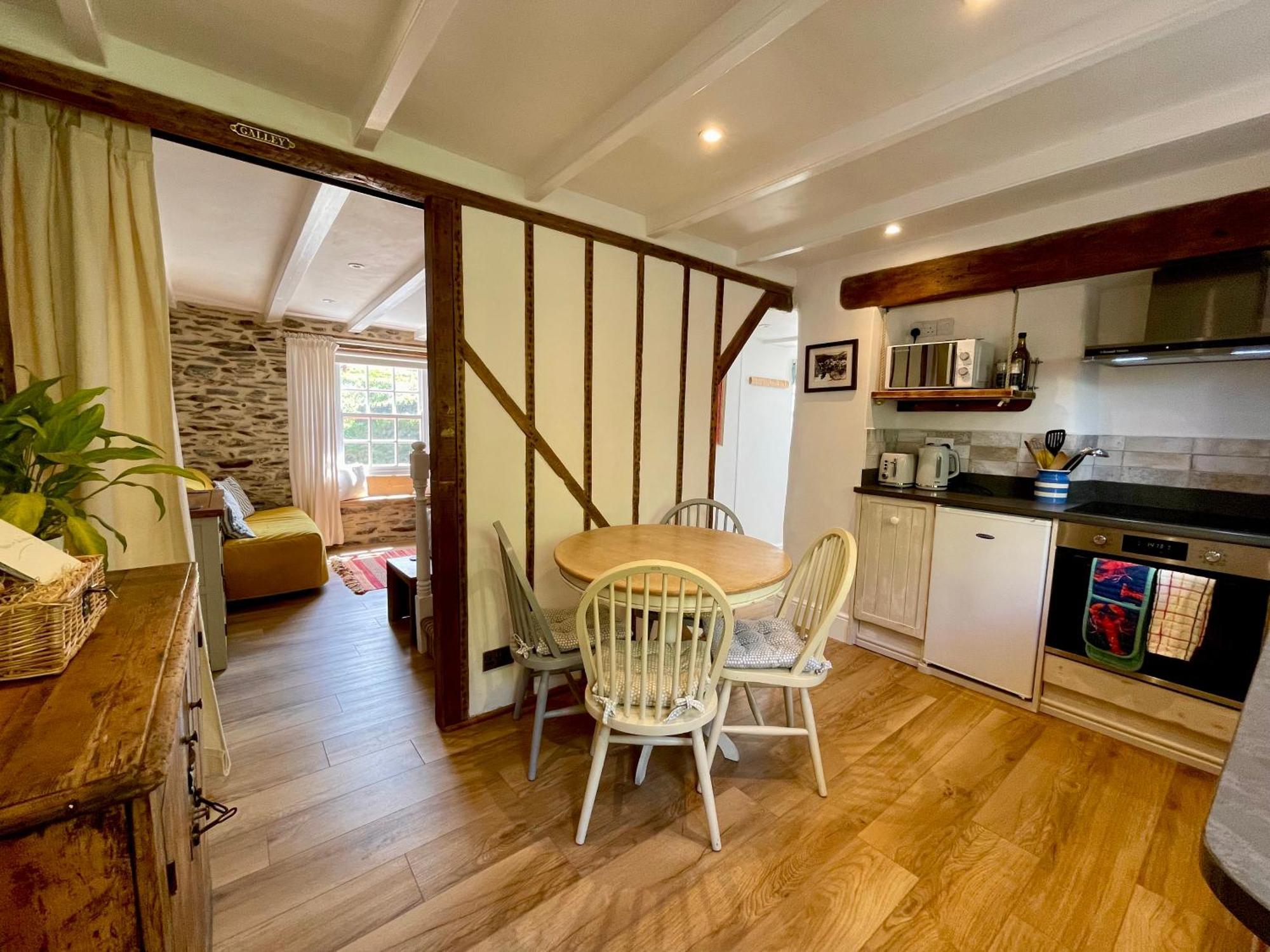 Unique Retreat - 2 Bedroom Cliff Top Cottage With Large Terrace Portloe Eksteriør billede